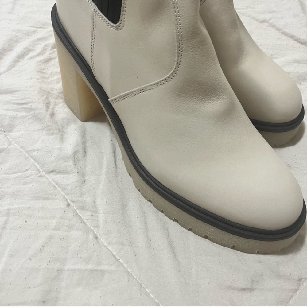 Free People Women’s James Chelsea Chunky Platform Boots White Black Size 9 - Picture 13 of 16